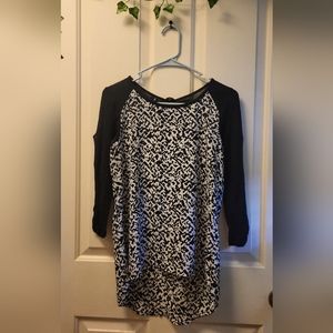 Maurices Black & White Design Top